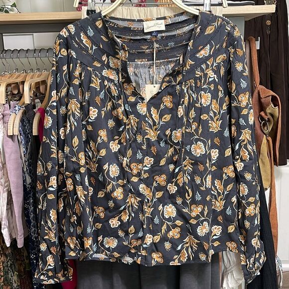 Universal Thread Boho Floral Top Size M - Picture 4 of 4